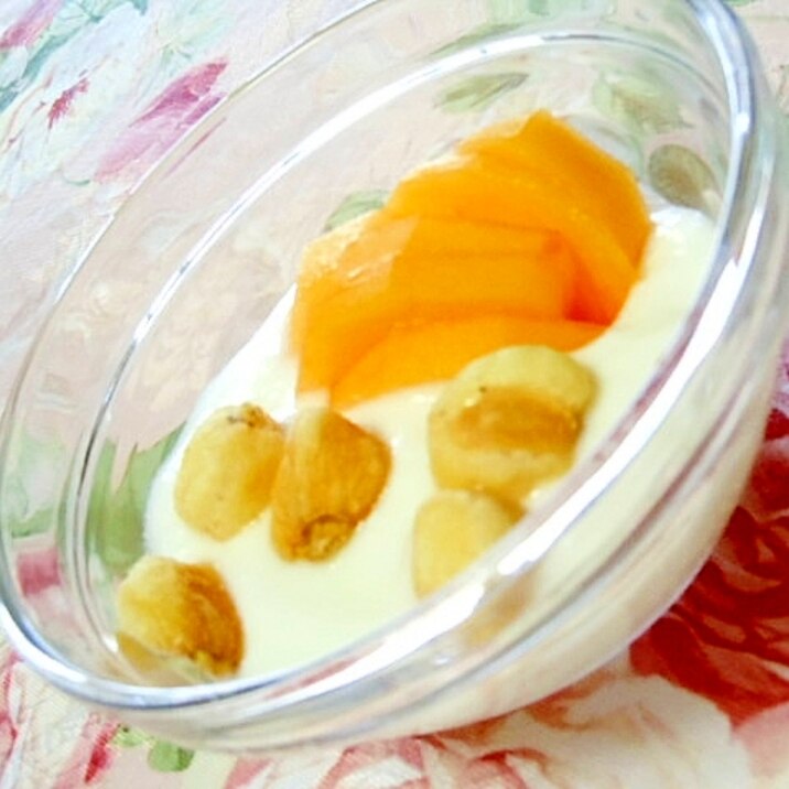 ❤柿とジャイアントコーンの生姜蜂蜜ヨーグルト❤